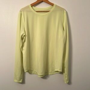 Ultra Light Lululemon Long Sleeve Athletic T-shirt